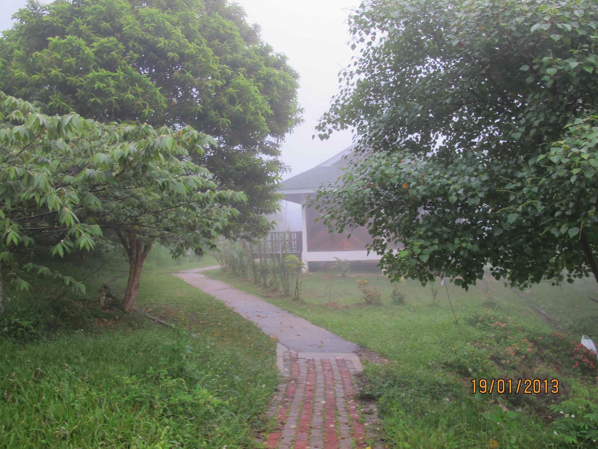 Manis Manis Rooftop Of Borneo Resort Keningau Bagian luar foto