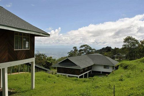 Manis Manis Rooftop Of Borneo Resort Keningau Bagian luar foto
