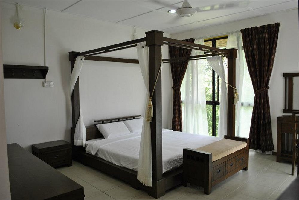 Manis Manis Rooftop Of Borneo Resort Keningau Bagian luar foto